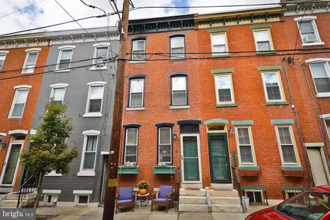 2435 Perot St, Philadelphia, PA 19130