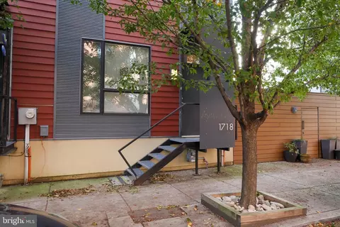 1718 Tulip St, Philadelphia, PA 19125