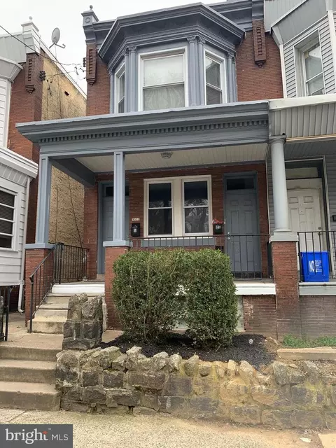 5332 Spruce St, Philadelphia, PA 19139