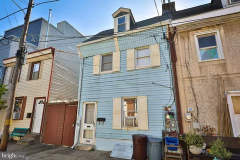 2809 Tilton St, Philadelphia, PA 19134