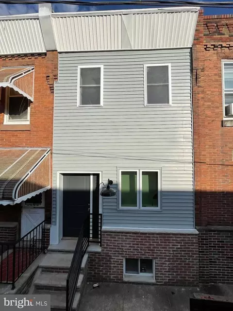 2527 S Fairhill St, Philadelphia, PA 19148