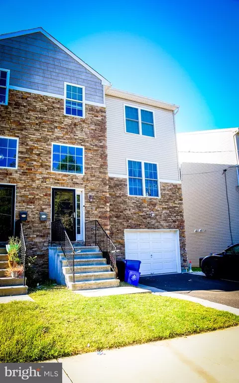 2984 Welsh Rd, Philadelphia, PA 19152