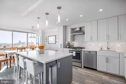 2401 Pennsylvania Ave #18B27, Philadelphia, PA 19130