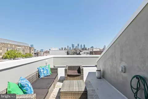 1834 Earp St, Philadelphia, PA 19146