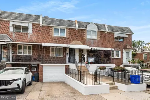 2430 S Claymont St, Philadelphia, PA 19153