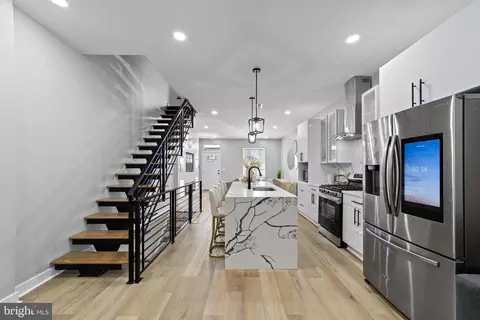 1721 Harrison St, Philadelphia, PA 19124