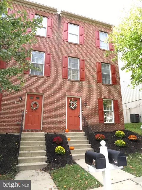 252 Parker Ave, Philadelphia, PA 19128