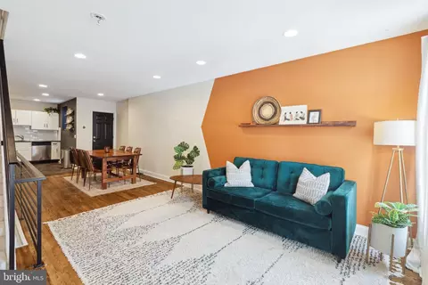 1629 S Lawrence St, Philadelphia, PA 19148