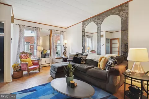 2033 S Cleveland St, Philadelphia, PA 19145