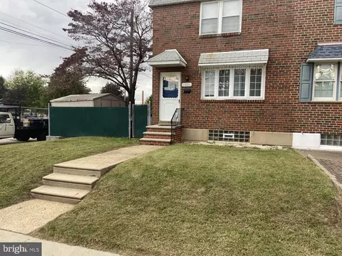 2601 Croydon St, Philadelphia, PA 19137