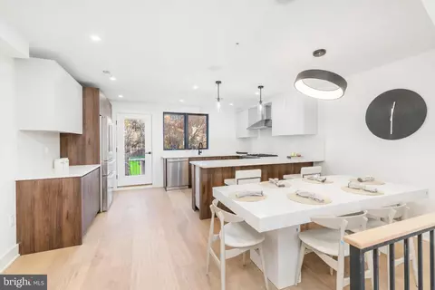 924 S Bonsall St, Philadelphia, PA 19146