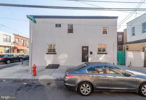 954 Winton St, Philadelphia, PA 19148