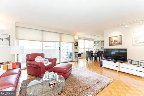 224 W 30 W Rittenhouse Sq #1005, Philadelphia, PA 19103