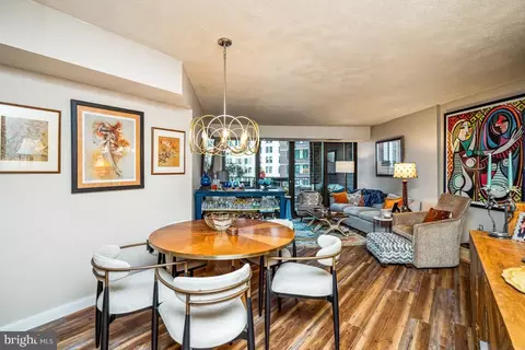 1420 Locust St #14D, Philadelphia, PA 19102