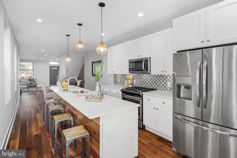 3142 Clifford St, Philadelphia, PA 19121