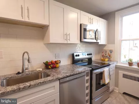 6835 Lynford St, Philadelphia, PA 19149