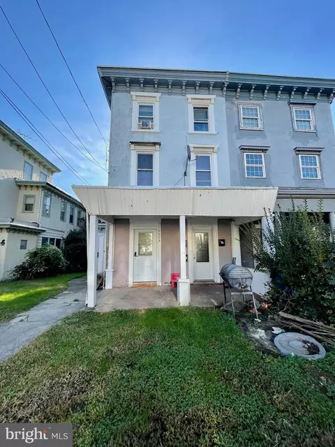 4653 Penn St, Philadelphia, PA 19124