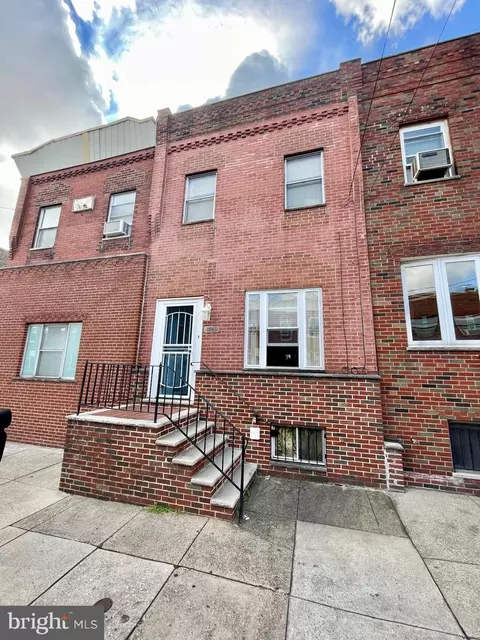1430 W Shunk St, Philadelphia, PA 19145