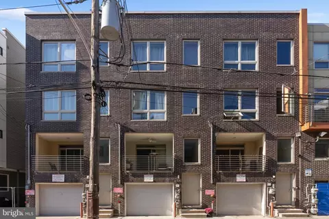 840 N 15th St #A, Philadelphia, PA 19131