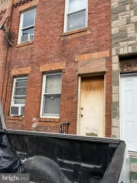 2807 Winton St, Philadelphia, PA 19145
