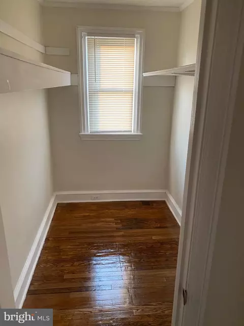 2413 N 57th St, Philadelphia, PA 19131