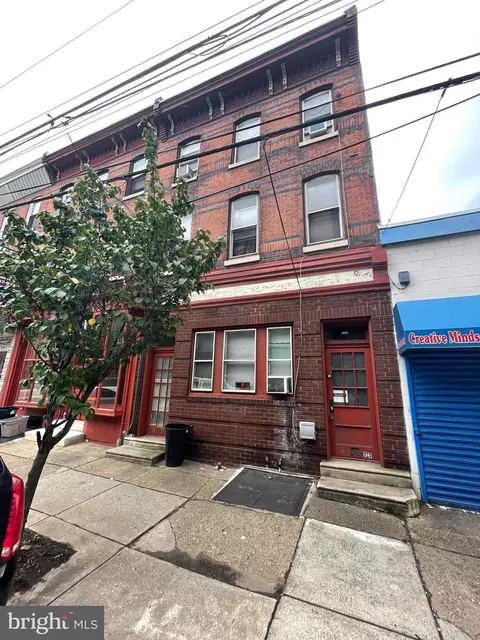 4062 Ridge Ave, Philadelphia, PA 19129
