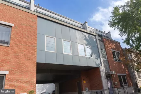 1237 Crease St #4, Philadelphia, PA 19125