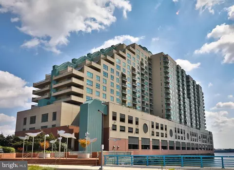 717 S Columbus Blvd #1216, Philadelphia, PA 19147