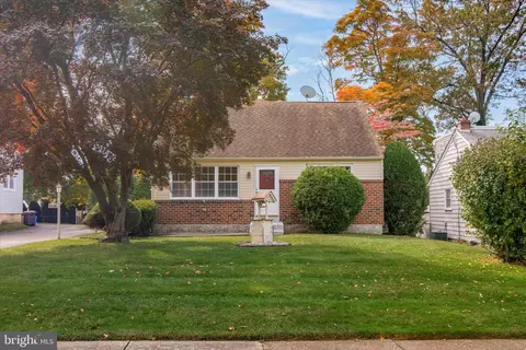 3208 Primrose Rd, Philadelphia, PA 19114