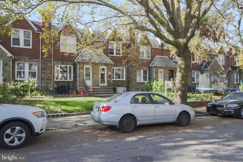 3146 Fanshawe St, Philadelphia, PA 19149