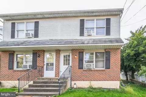 411 Paoli Ave, Philadelphia, PA 19128