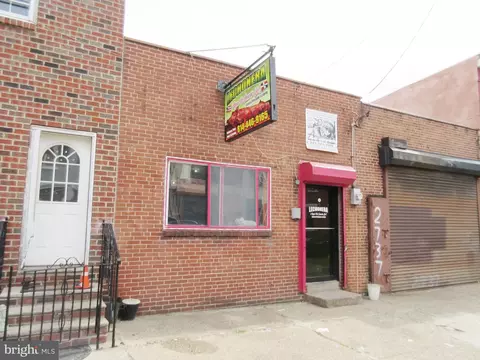 2739 N Howard St, Philadelphia, PA 19133