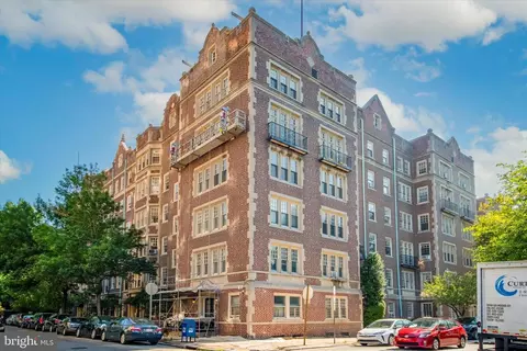 351 S 47th St #B410, Philadelphia, PA 19143