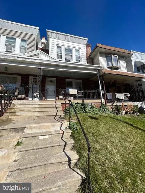 959 Anchor St, Philadelphia, PA 19124