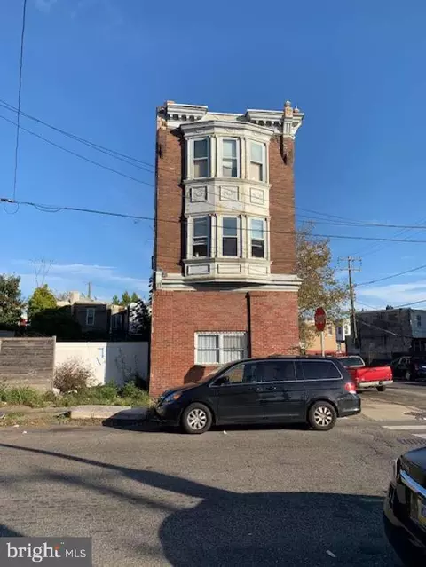 101 N 60th St, Philadelphia, PA 19139