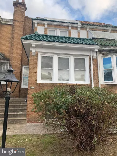 6544 Windsor St, Philadelphia, PA 19142