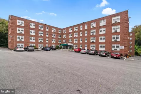 5720 Wissahickon Ave #B-10, Philadelphia, PA 19144