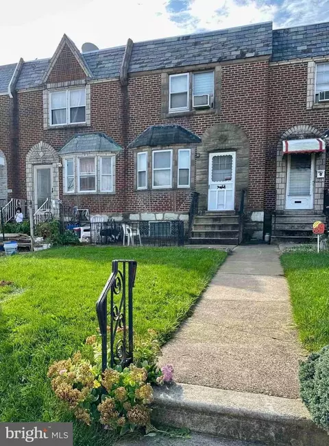 2206 Saint Vincent St, Philadelphia, PA 19149