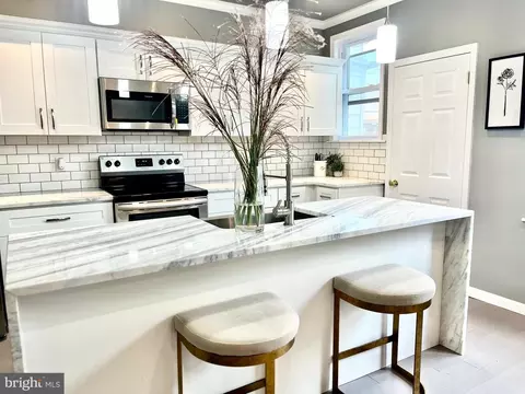 5745 Stewart St, Philadelphia, PA 19131