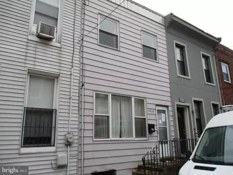 1914 Pierce St, Philadelphia, PA 19145