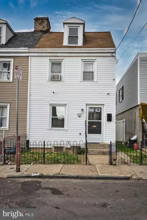 4252 Orchard St, Philadelphia, PA 19124