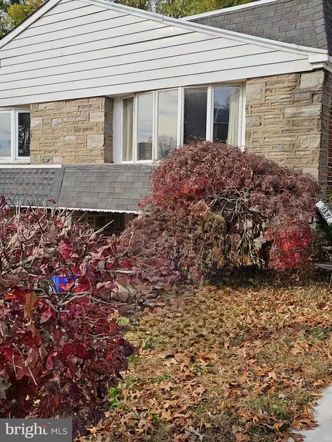 1037 E Gorgas Ln, Philadelphia, PA 19150