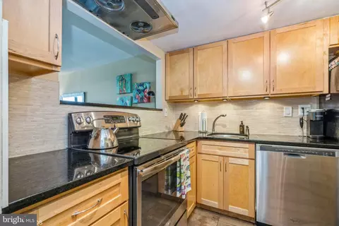 2001 Hamilton St #2125, Philadelphia, PA 19130