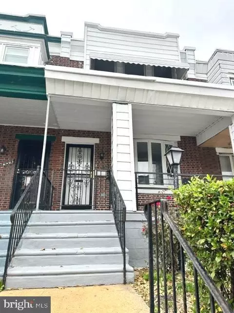 5732 N Woodstock St, Philadelphia, PA 19138