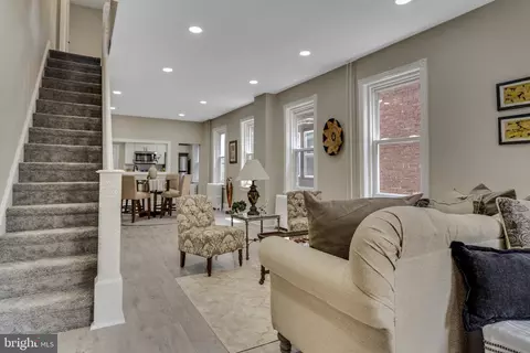 4933 Mulberry St, Philadelphia, PA 19124