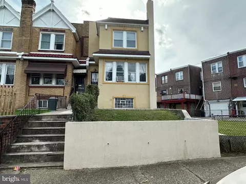 5020 Bingham St, Philadelphia, PA 19120