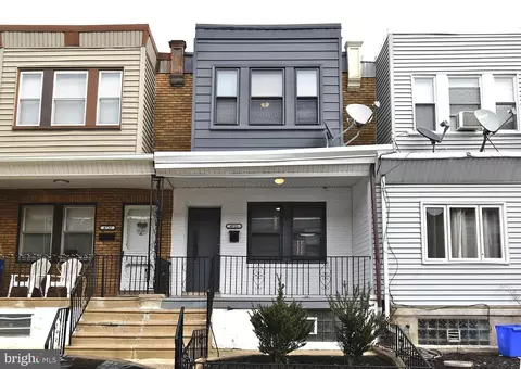 4725 Meridian St, Philadelphia, PA 19136