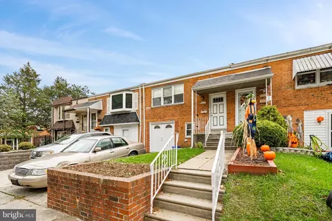10823 Hawley Rd, Philadelphia, PA 19154