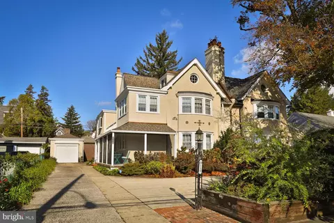 3115 W Queen Ln, Philadelphia, PA 19129