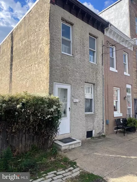 2216 E Letterly St, Philadelphia, PA 19125
